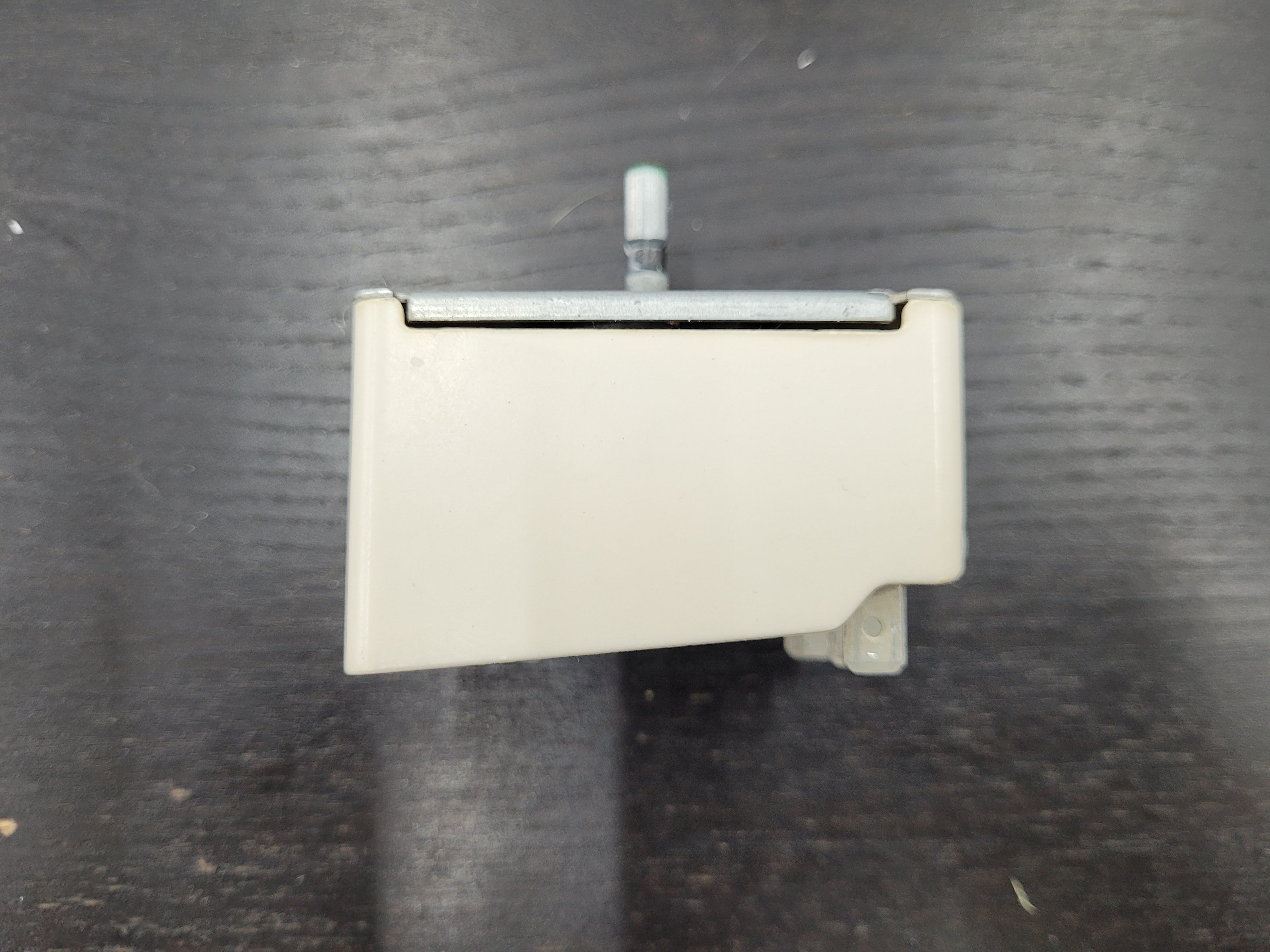 GE Range Surface Element Control Switch WB24T10146 GE Range Surface Element Control Switch WB24T10146